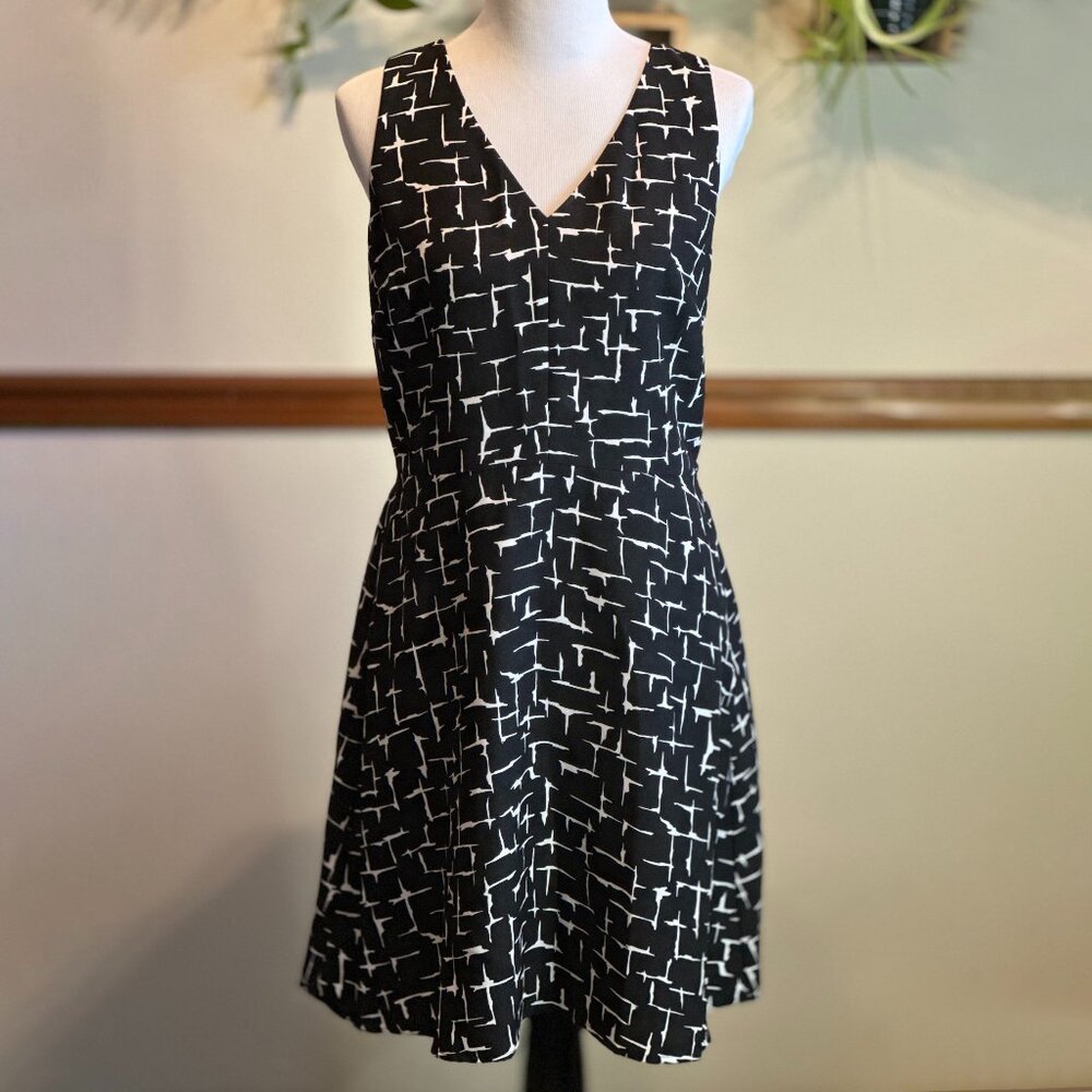 Abstract Print Sleeveless Summer Dress